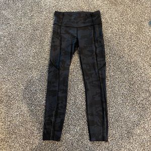 Lululemon Fast and Free 25” Camo Leggings